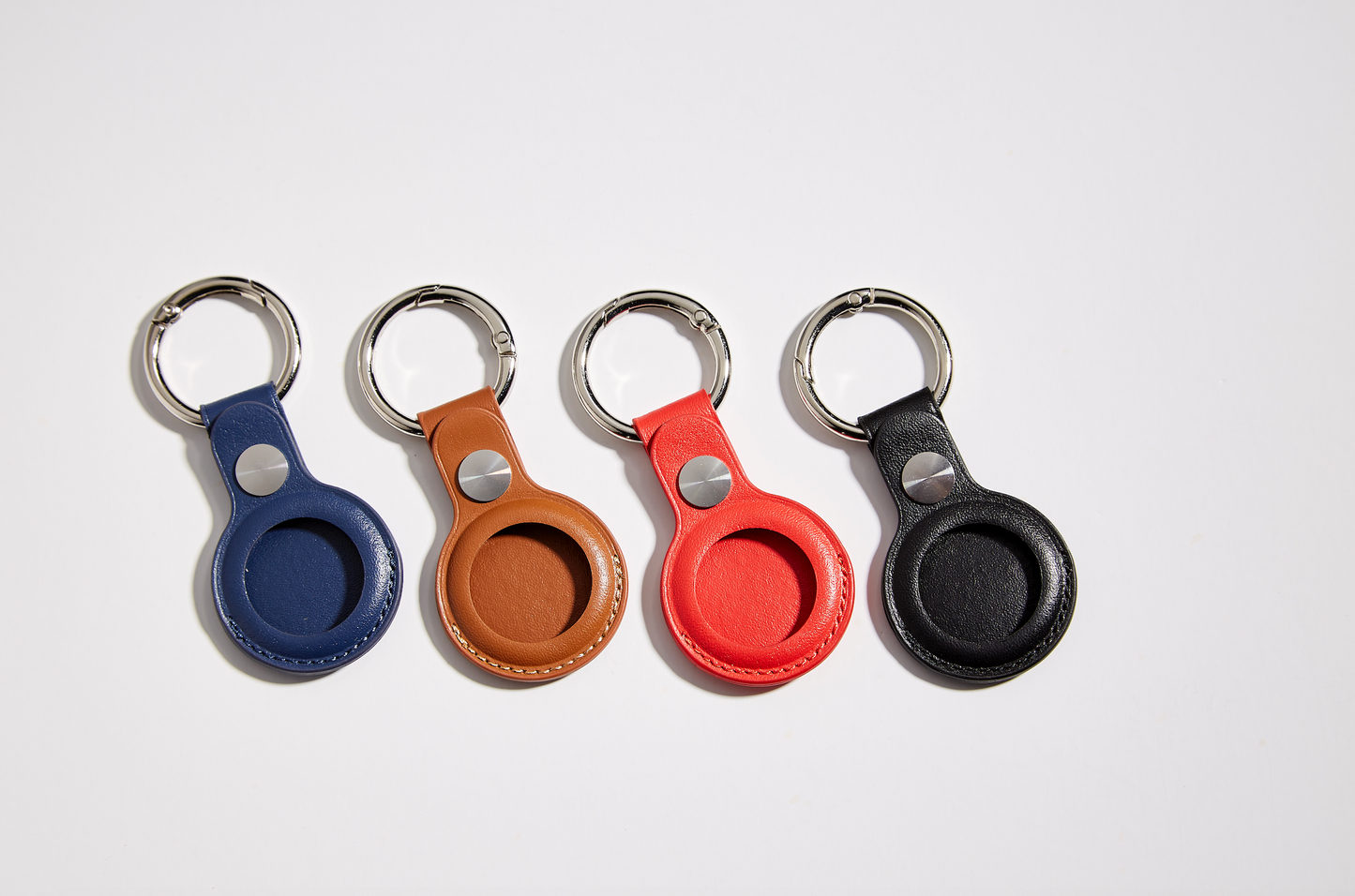 Apple AirTag Leather Key Ring - CONSOMNIO